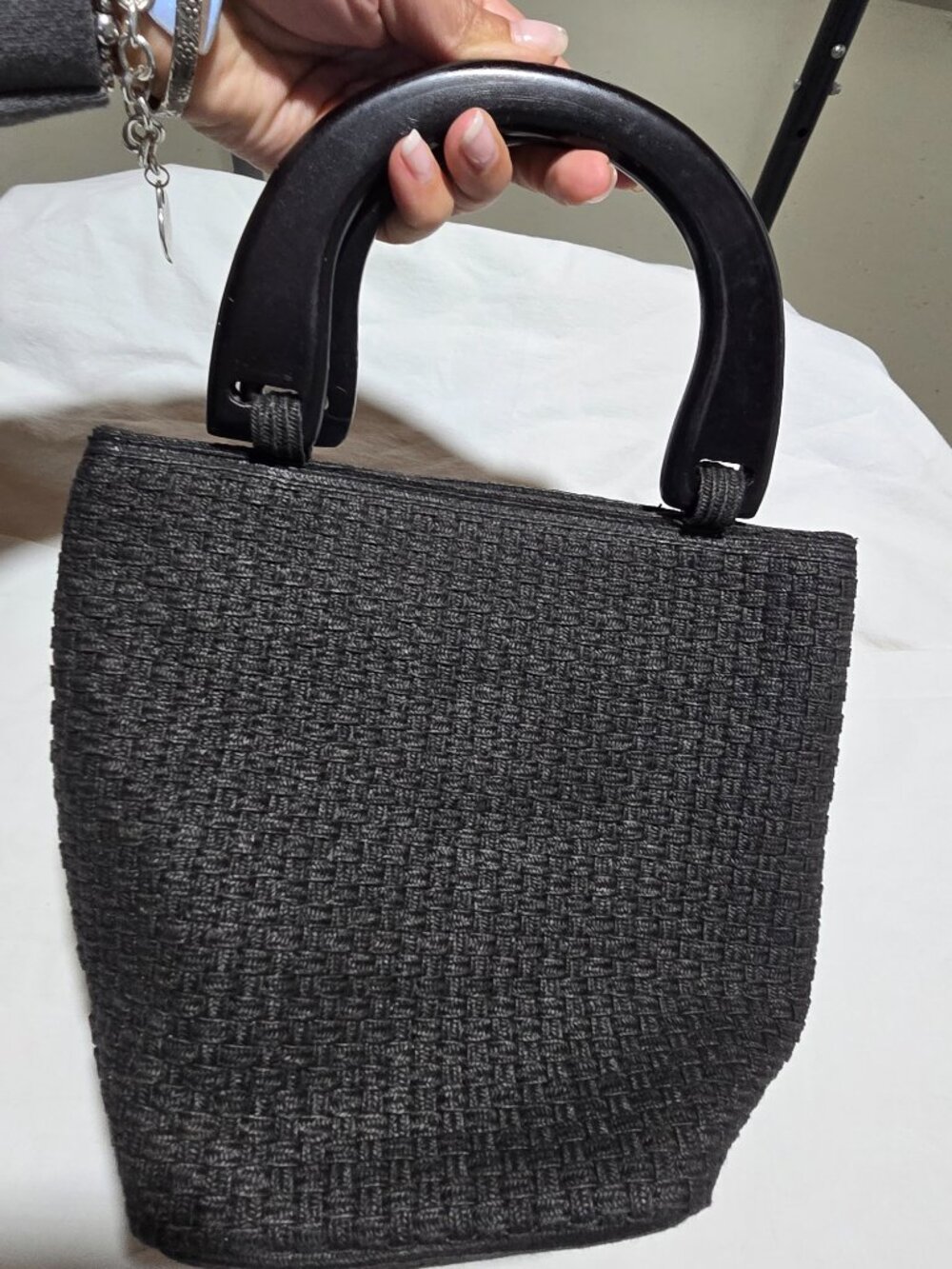 Talbots Vintage Black Straw Woven Basket Tote Bag Wooden Handle Red Lining